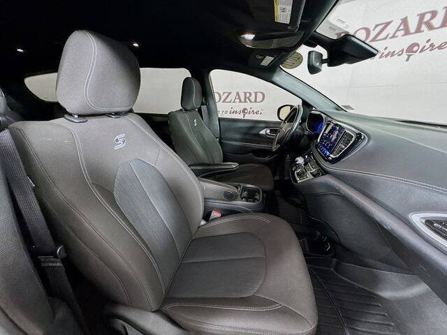 2021 Chrysler Pacifica Touring