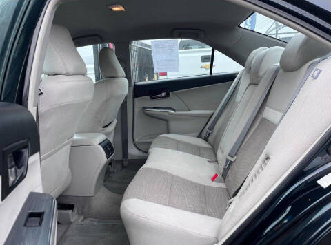 2012 Toyota Camry Hybrid XLE