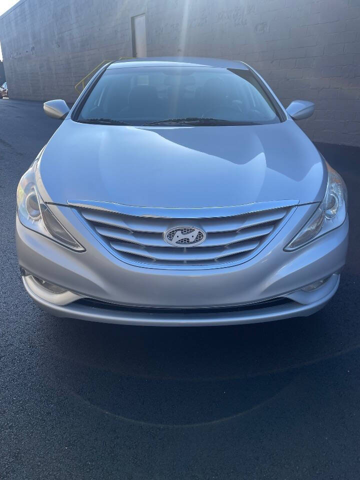 2013 Hyundai SONATA for sale at M & P Auto Sales in Saddle Brook, NJ