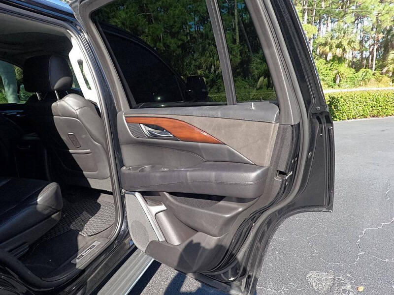 2018 Cadillac Escalade Premium Luxury