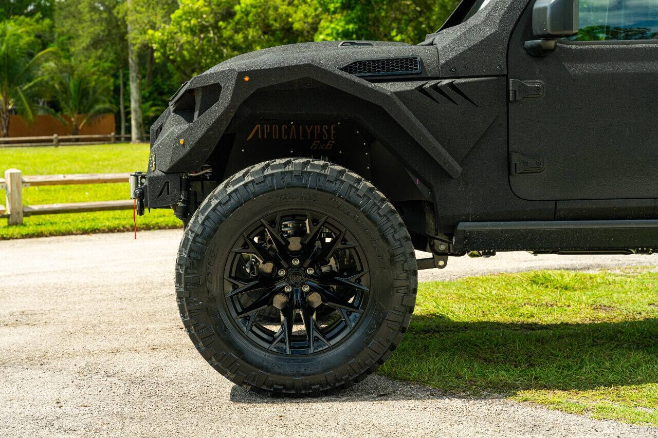 2023 JEEP Gladiator Pickup - $169,999