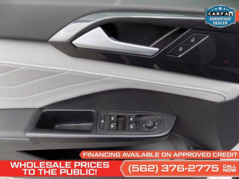 2024 Volkswagen Taos SEL 4Motion