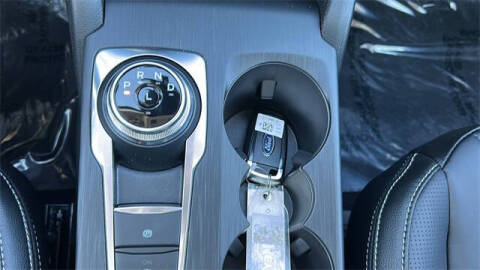 2025 Ford Escape Hybrid Platinum