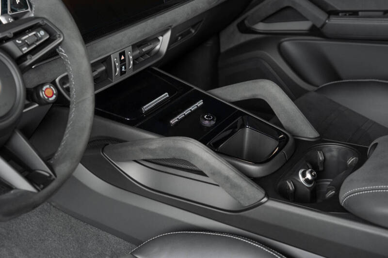 2024 Porsche Cayenne Turbo GT