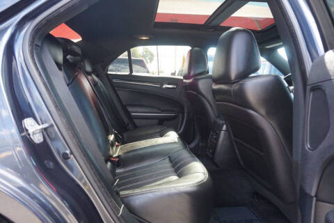 2018 Chrysler 300 S