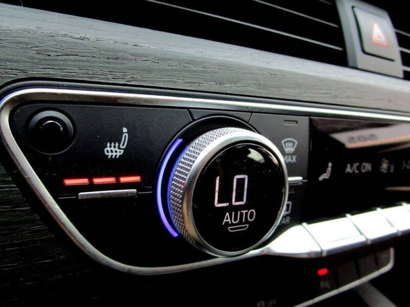 2019 Audi A5 Sportback quattro Premium Plus 45 TFSI