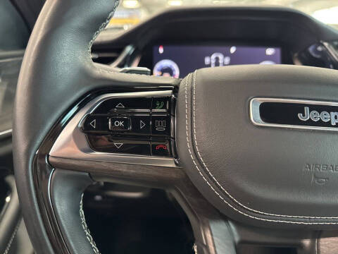 2022 Jeep Grand Cherokee Overland