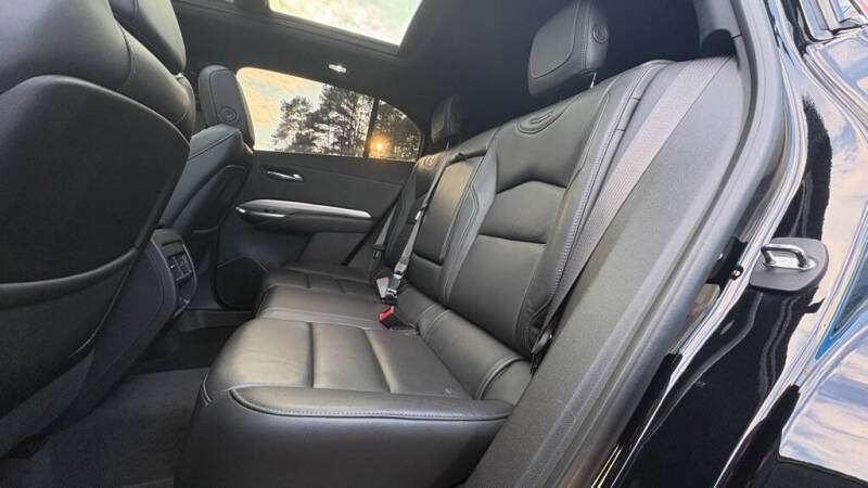 2019 Cadillac XT4 Premium Luxury