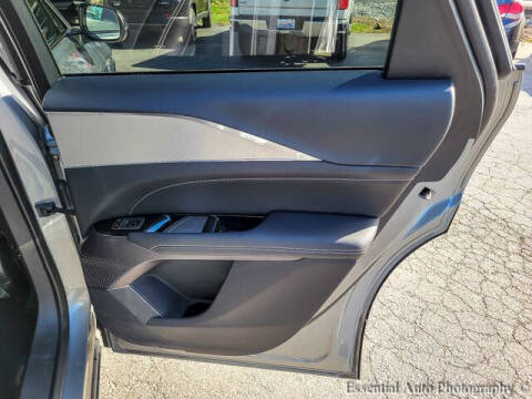 2024 Cadillac LYRIQ Tech