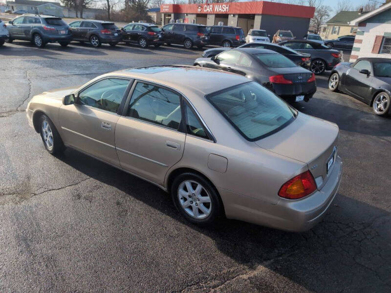2001 Toyota Avalon XLS
