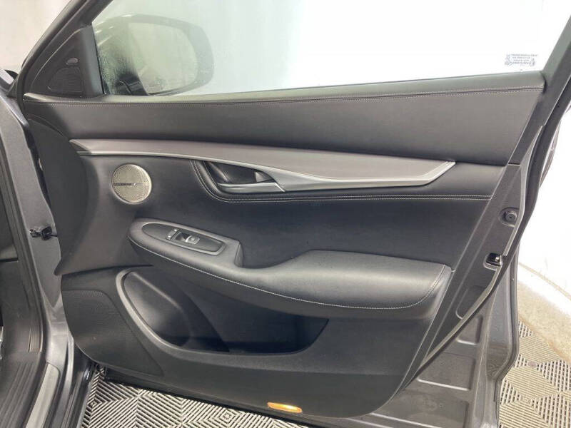 2022 Infiniti QX55 Essential