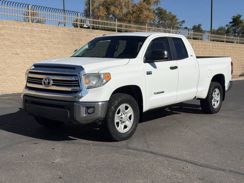 2017 Toyota Tundra SR5