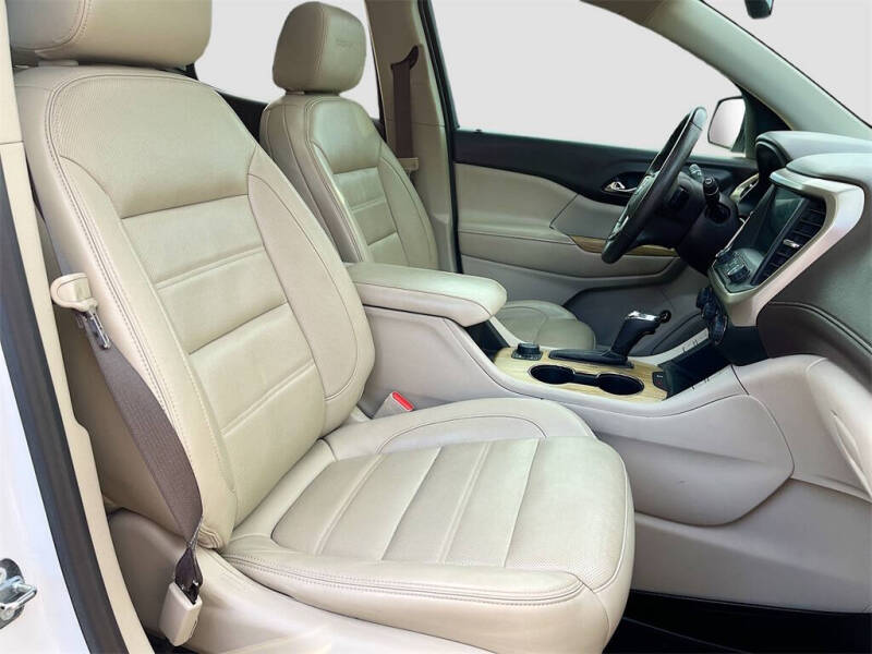 2018 GMC Acadia Denali