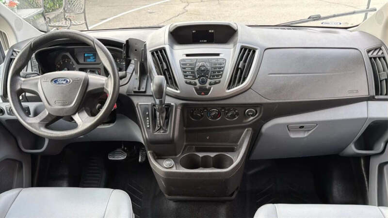 2018 Ford Transit