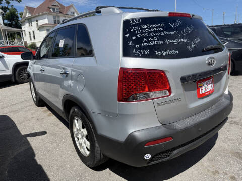 2011 Kia Sorento LX