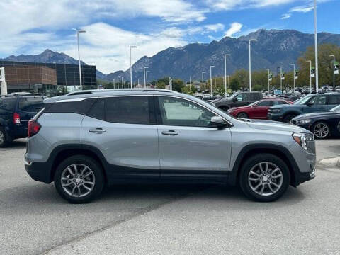 2024 GMC Terrain SLT