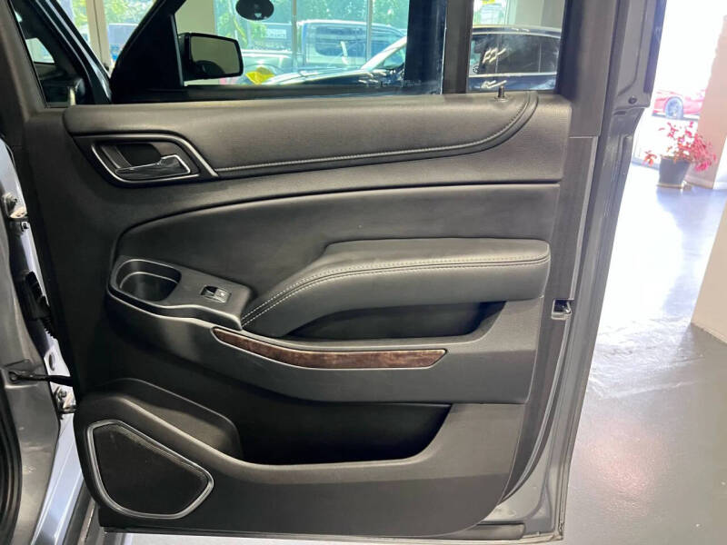 2018 Chevrolet Suburban LS