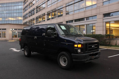 2013 Ford E-Series E-350 SD