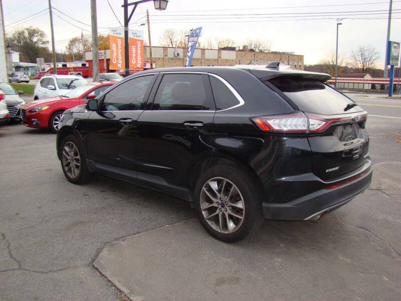 2015 Ford Edge Titanium photo 6