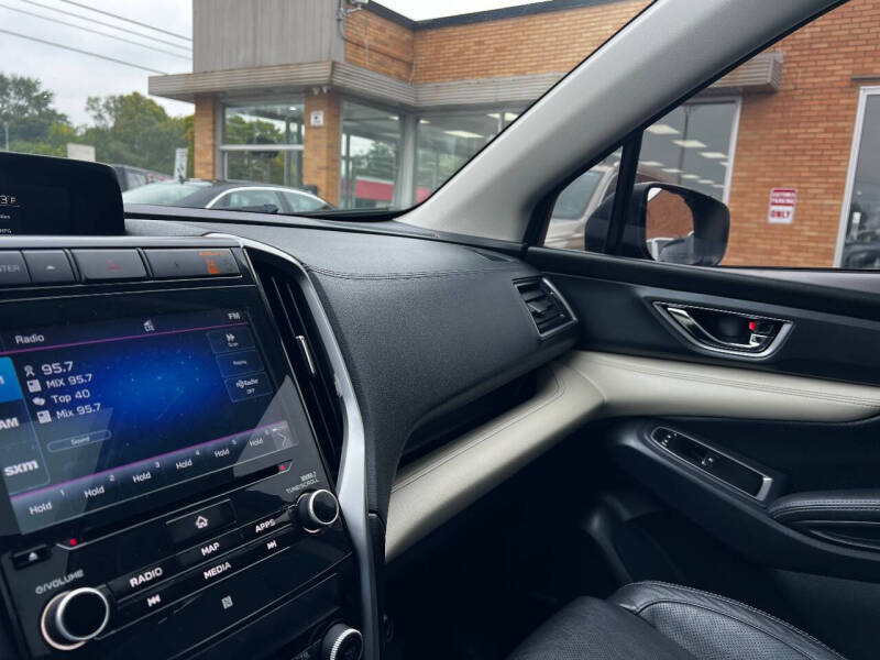 2019 Subaru Ascent Limited 8-Passenger