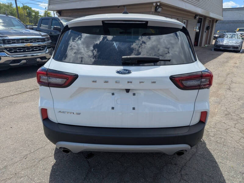2023 Ford Escape Active