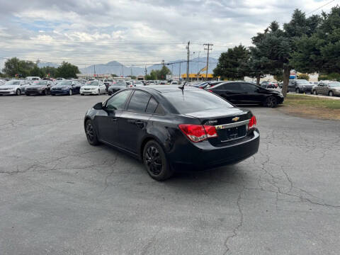 2013 Chevrolet Cruze LS Manual