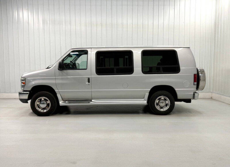 2011 Ford E-Series E-150
