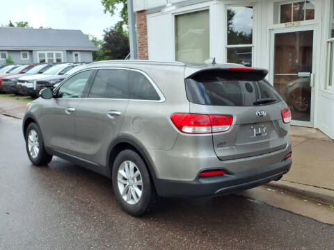 2016 Kia Sorento LX