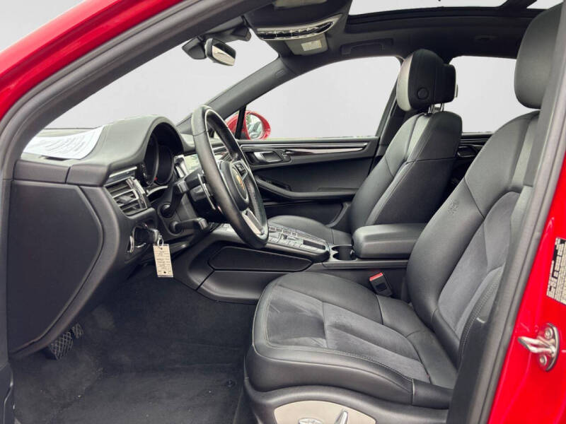 2019 Porsche Macan
