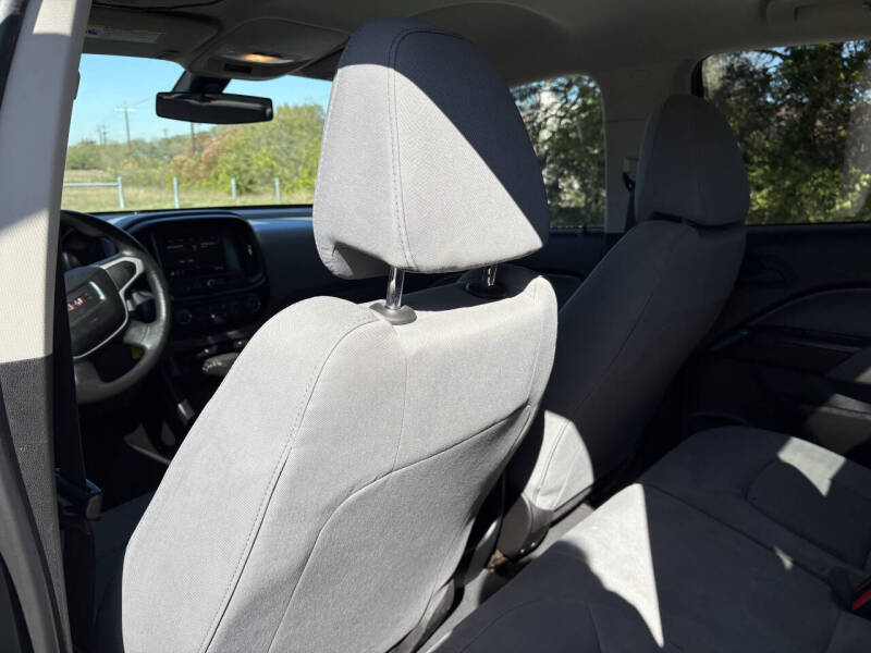 2021 GMC Canyon Elevation Standard