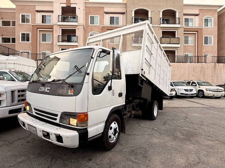 2000 Isuzu NPR-HD
