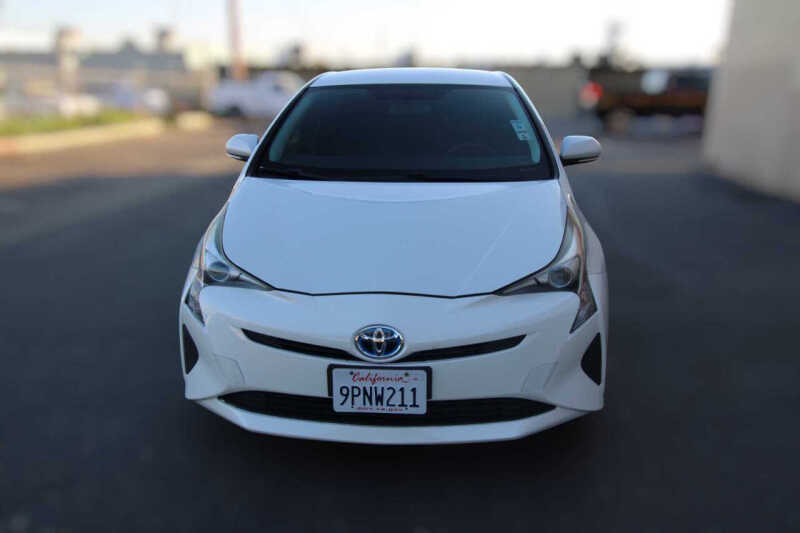 2016 Toyota Prius Two