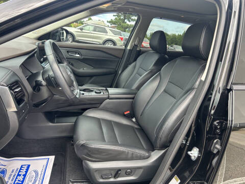 2023 Nissan Rogue SL