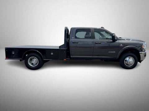 2024 RAM 3500 SLT