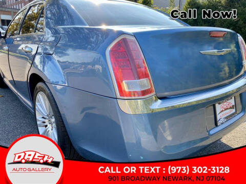 2011 Chrysler 300 Limited