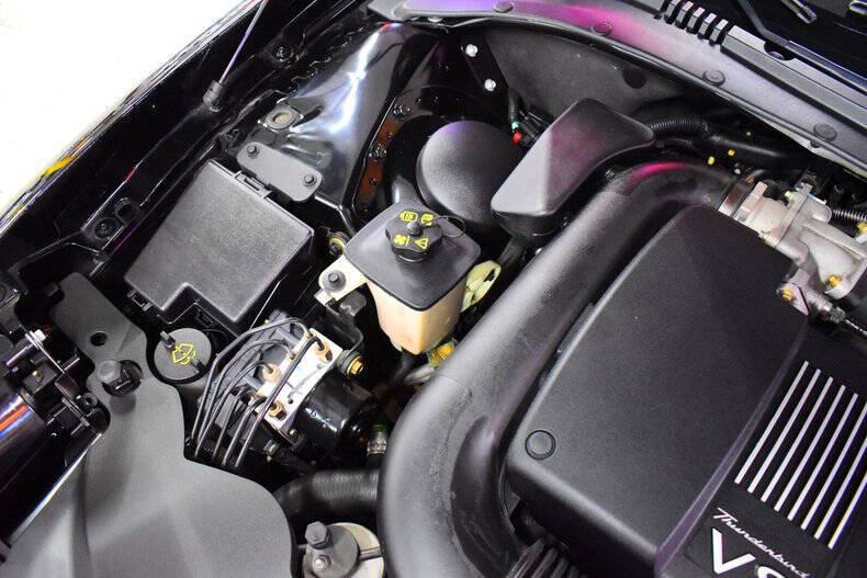 2002 Ford Thunderbird Deluxe