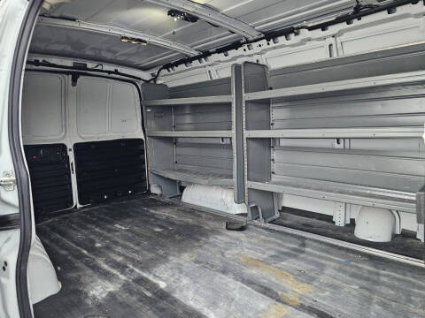 2021 Chevrolet Express 2500
