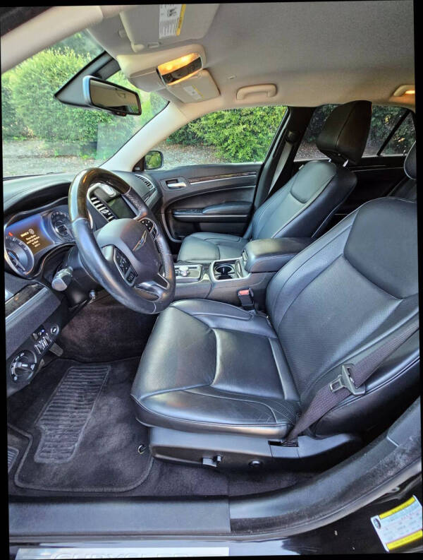 2018 Chrysler 300 Limited