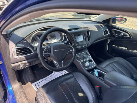 2015 Chrysler 200 C