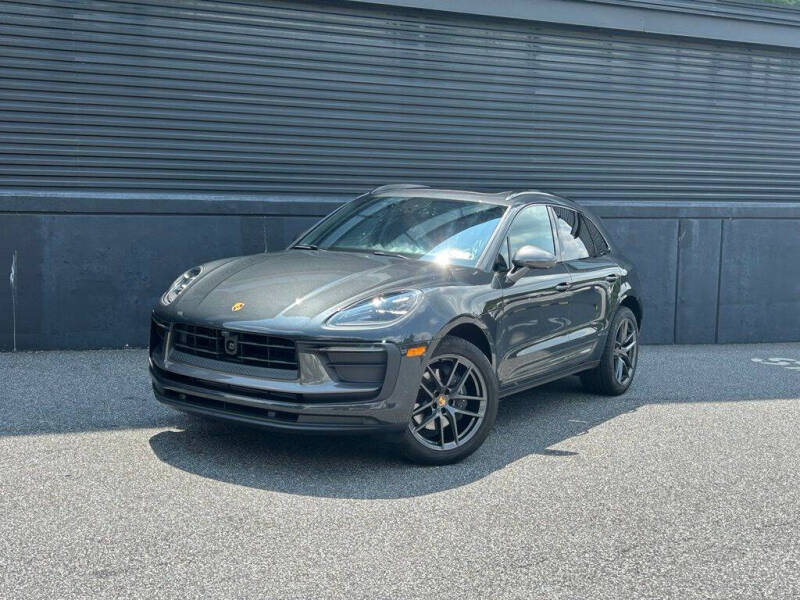 2026 Porsche Macan T