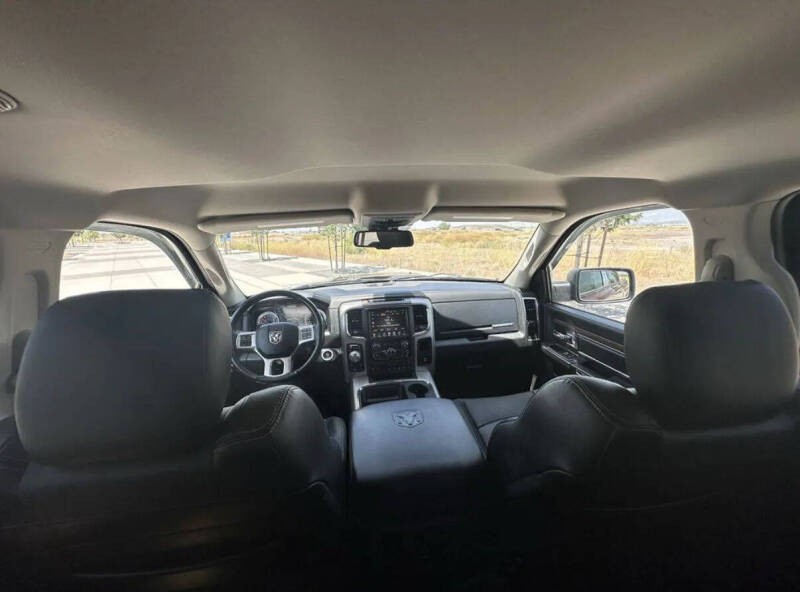 2016 RAM 1500 Laramie