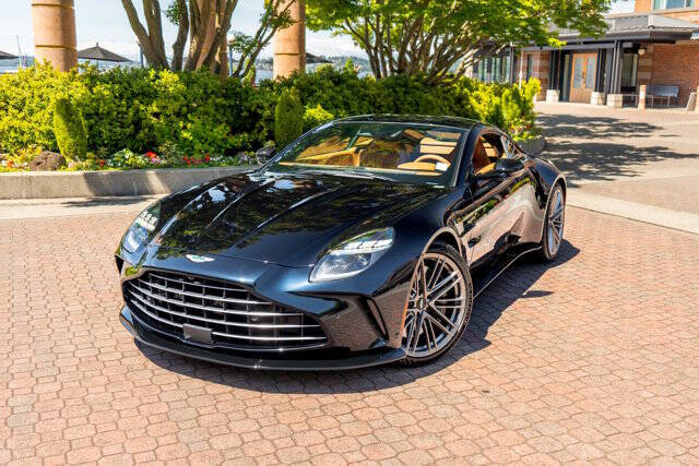 2026 Aston Martin Vantage 38