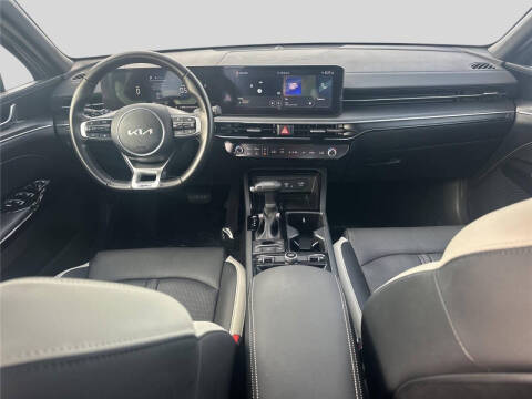 2025 Kia K5