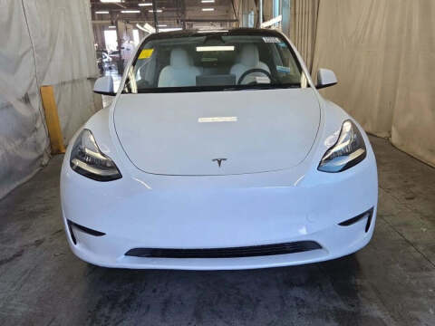 2023 Tesla Model Y Long Range