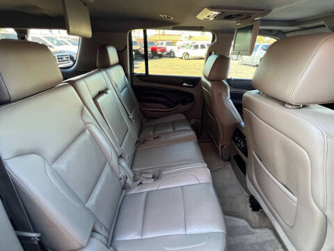 2015 Chevrolet Suburban LT