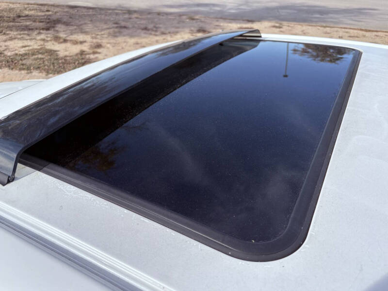 2003 Toyota Avalon XLS