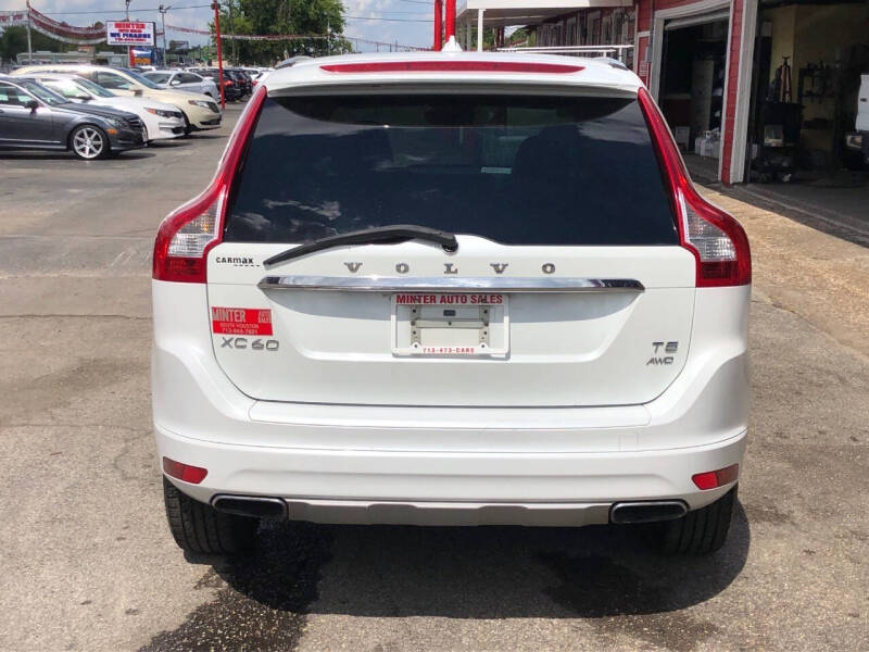 2016 Volvo XC60 T5 Premier