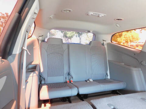 2017 Chevrolet Traverse LS