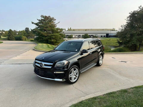 2013 Mercedes-Benz GL-Class for sale at Q and A Motors in Saint Louis MO