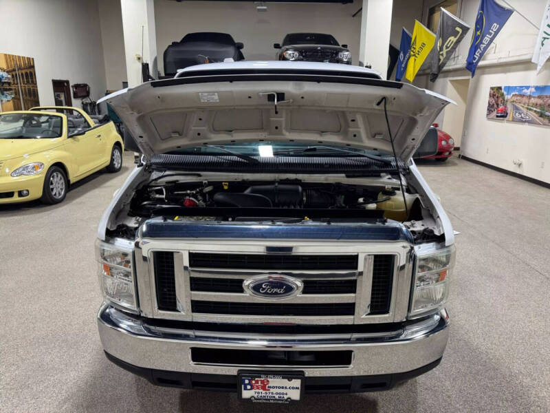 2012 Ford E-Series E-350 SD